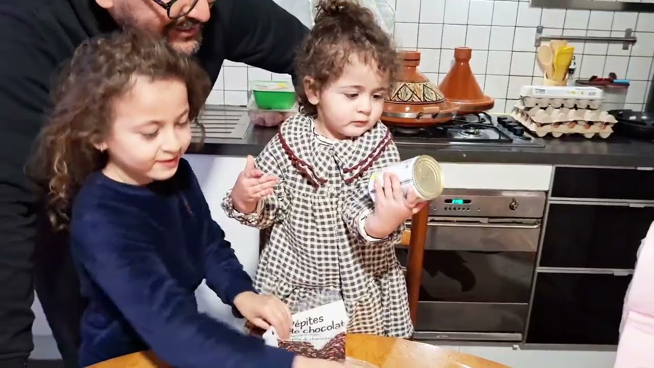 دخلوا شوف سعيد المحتوى ماشي بحالك يا البدويه اللي مقابله غير المحكمه وكلنا الطفله سندس