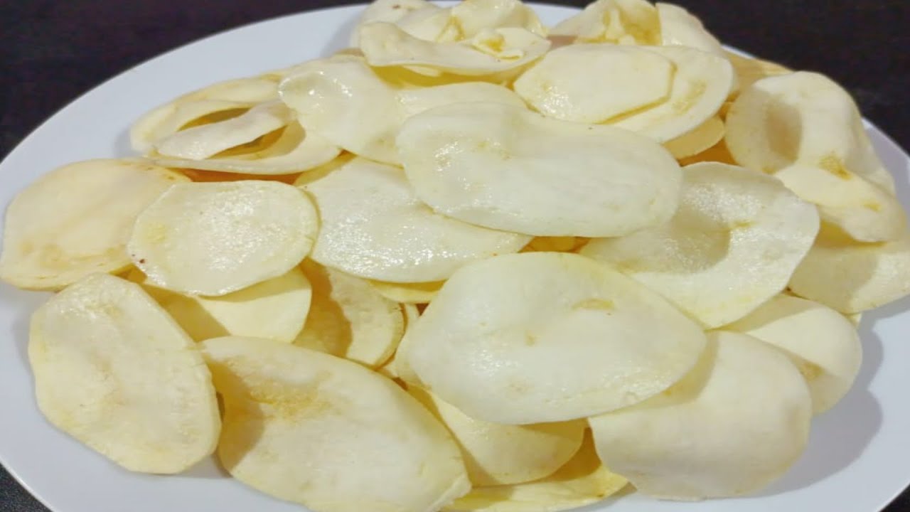2 Kg ಆಲೂಗಡ್ಡೆ ಇದ್ದರೆ ಸಾಕು ವರ್ಷಕ್ಕೆ ಆಗೋವಷ್ಟು ಚಿಪ್ಸ್ ಒಂದೇ ಸಲ ಮಾಡಬಹುದು | Sun Dried Aloo Chips In Kannad