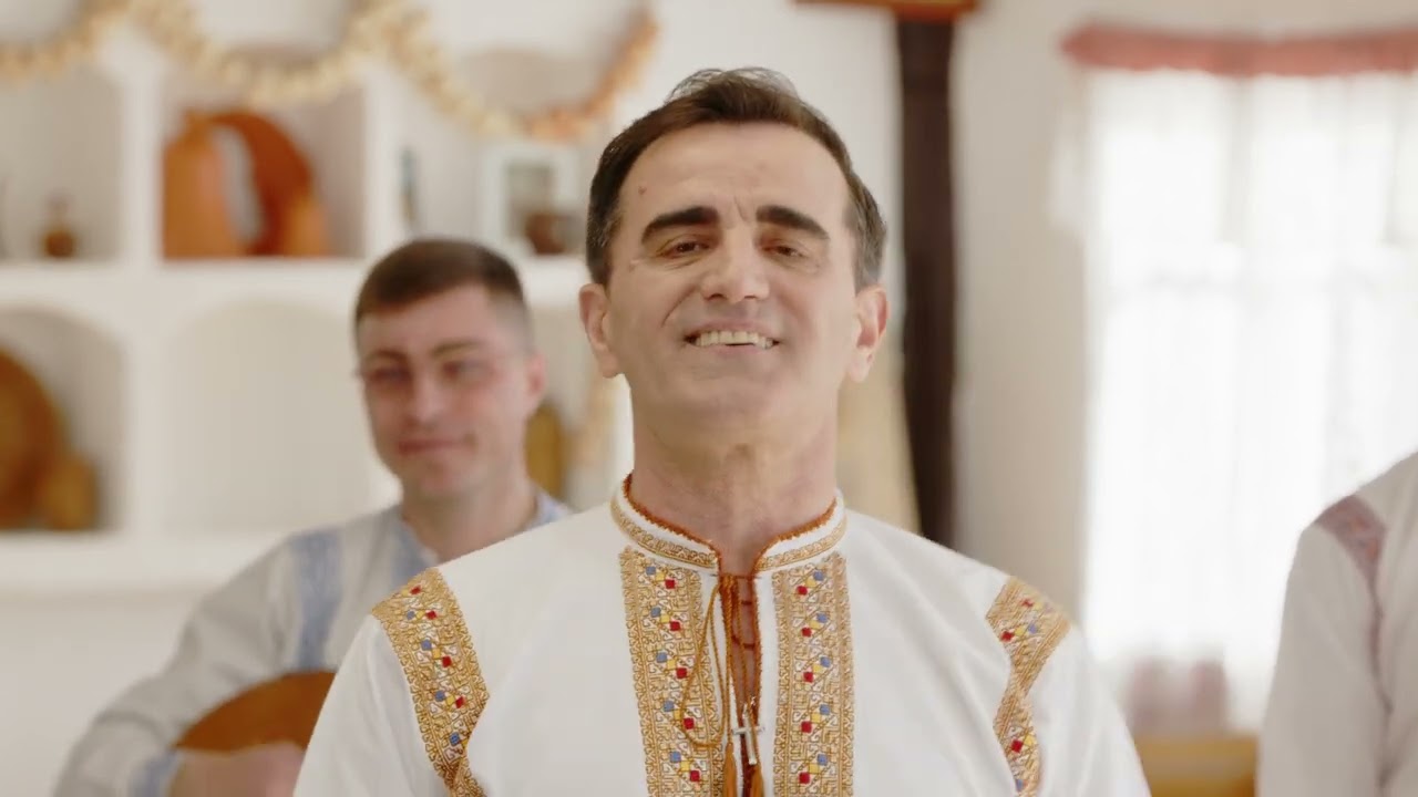 Ansamblul etnofolcloric Plăieșii - Omul cel de omenie