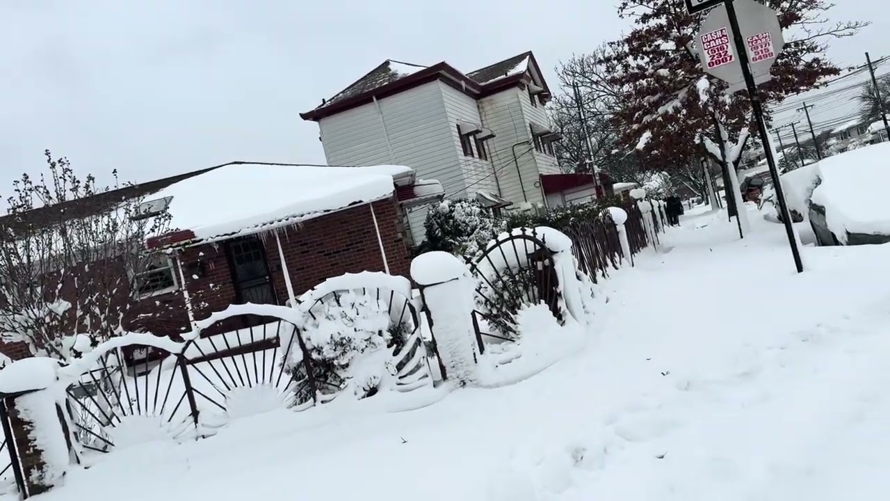  Snow Time New York Brooklyn 23/02/2026 #SnowTime#new #Follow me everyone.