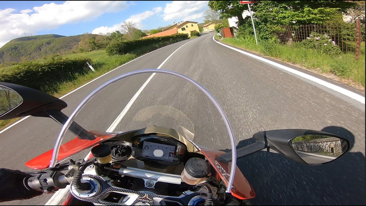 Passo del Giogo e Passo Raticosa - 1299S onboard vs V4