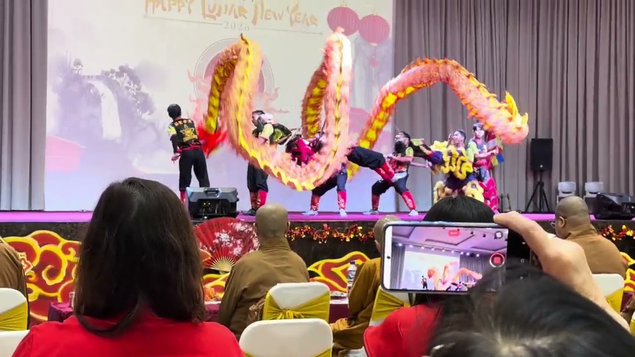 LIONG SHOW AT GWEN SCHOOL
