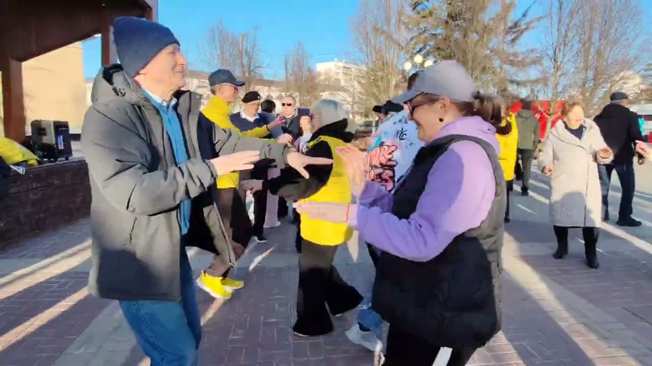 15 марта. Крылышки.....