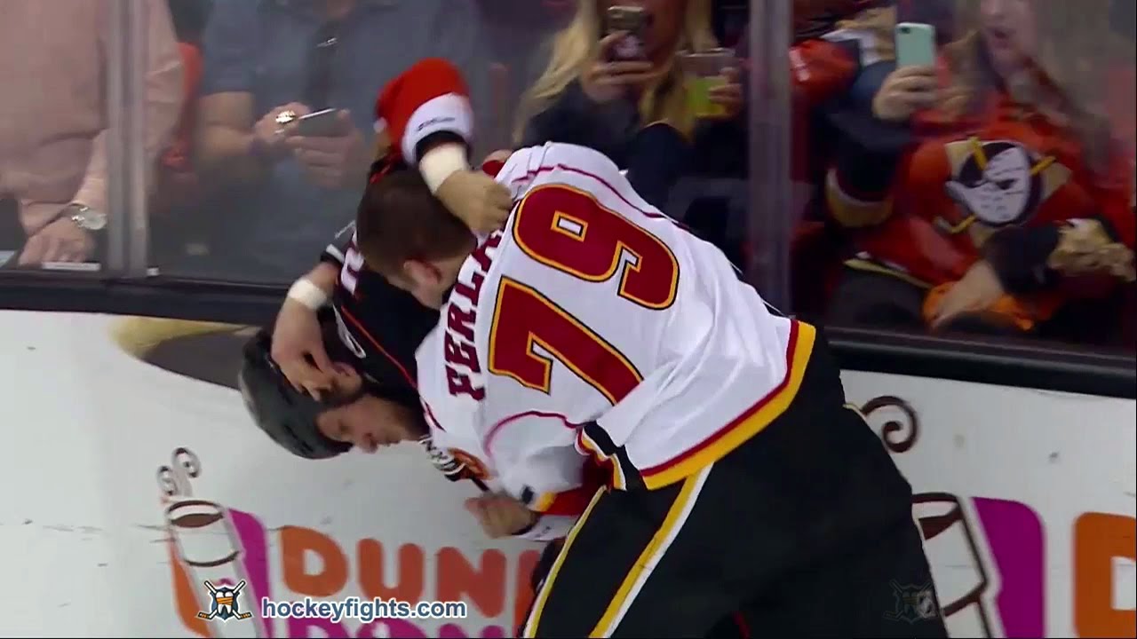 Micheal Ferland vs Kevin Bieksa Apr 15, 2017