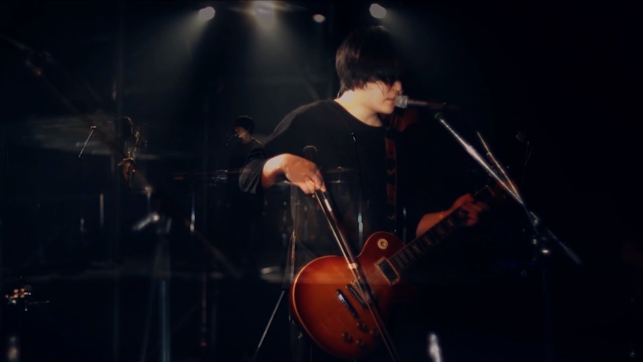 mol-74「Couverture」(mol-74 presents &rdquo;mol-7.4&rdquo; online)
