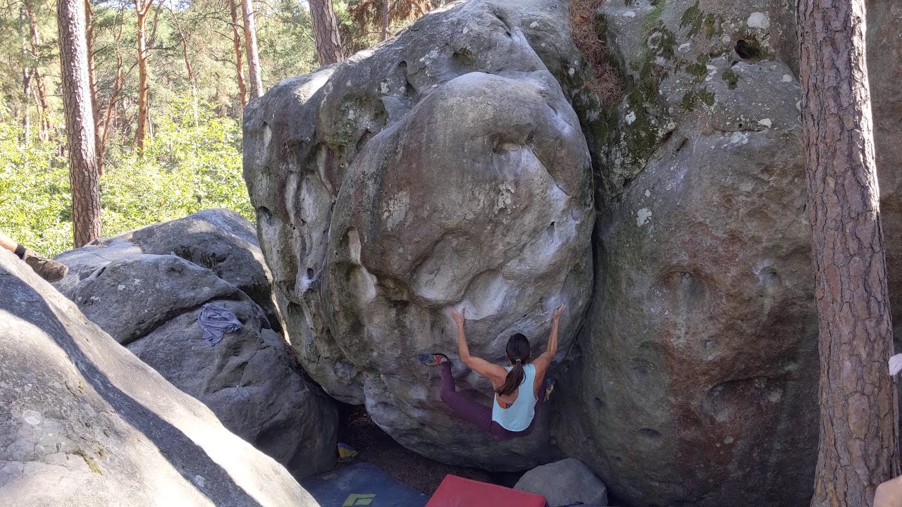 Fontainebleau Bouldering - Beatle Juice, 7a+