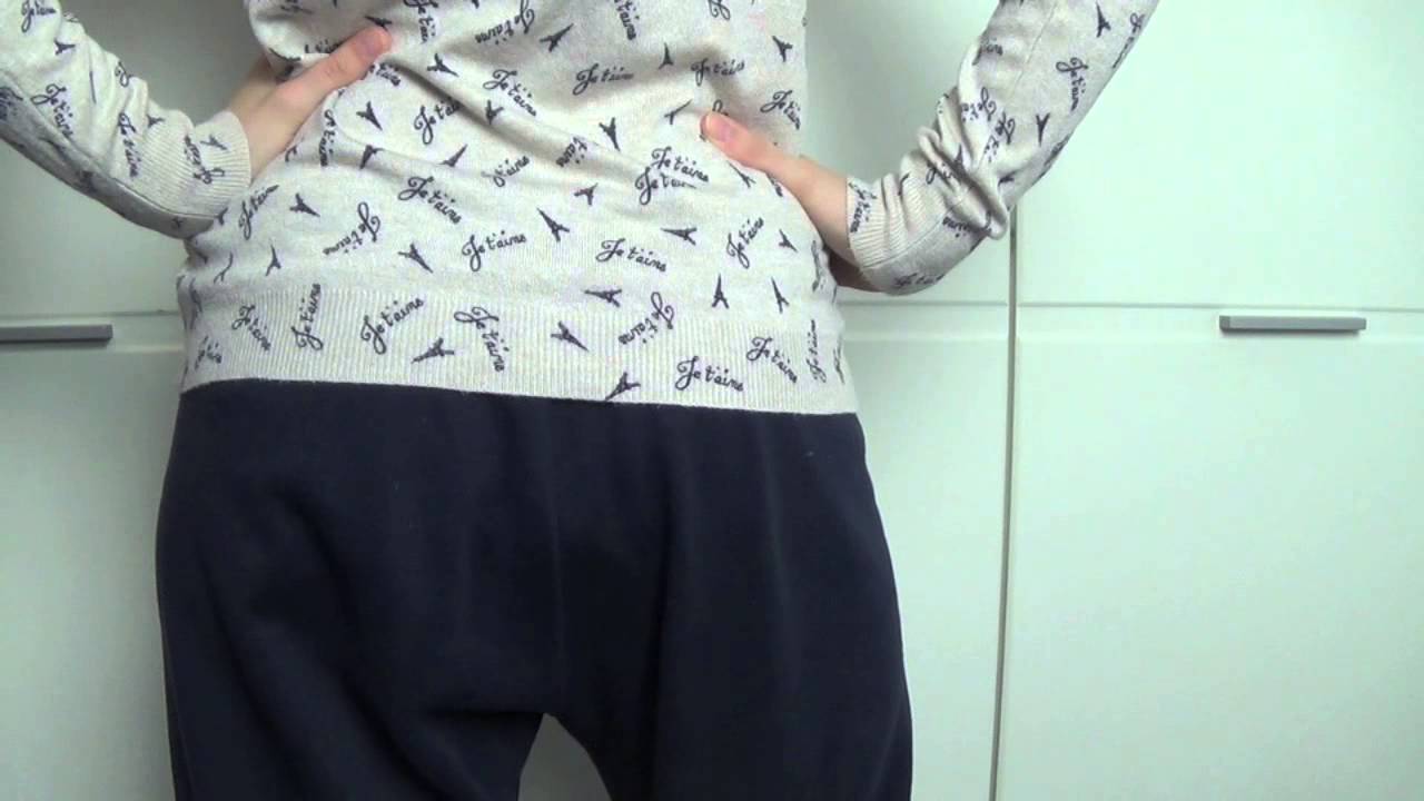Can you see cloth pads through sweatpants?!