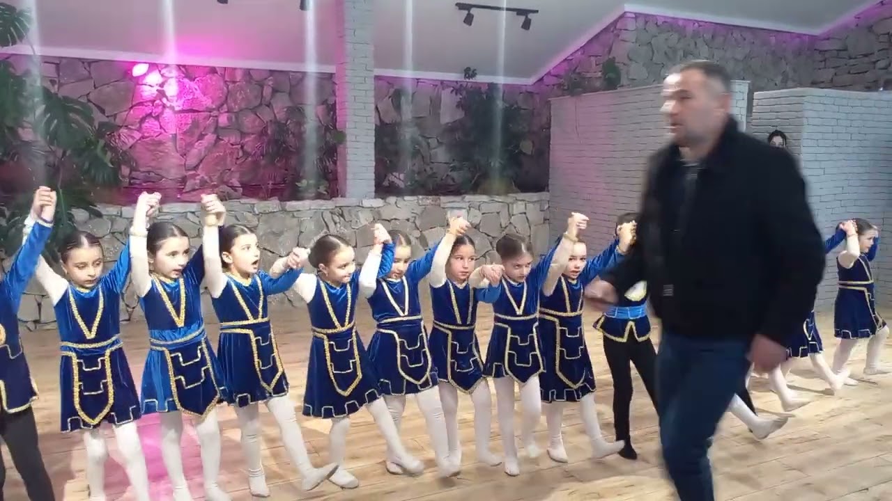 Դինո