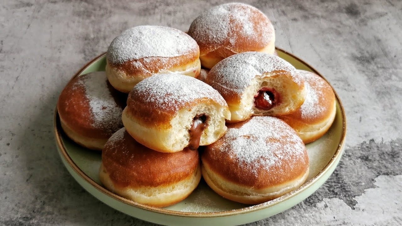 БЕРЛИНЕРЫ ☆ Пышные ПОНЧИКИ с шоколадной и ягодной начинкой
