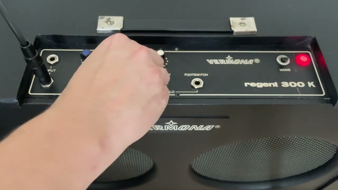 Vermona Regent 300 K (Sound Demo)