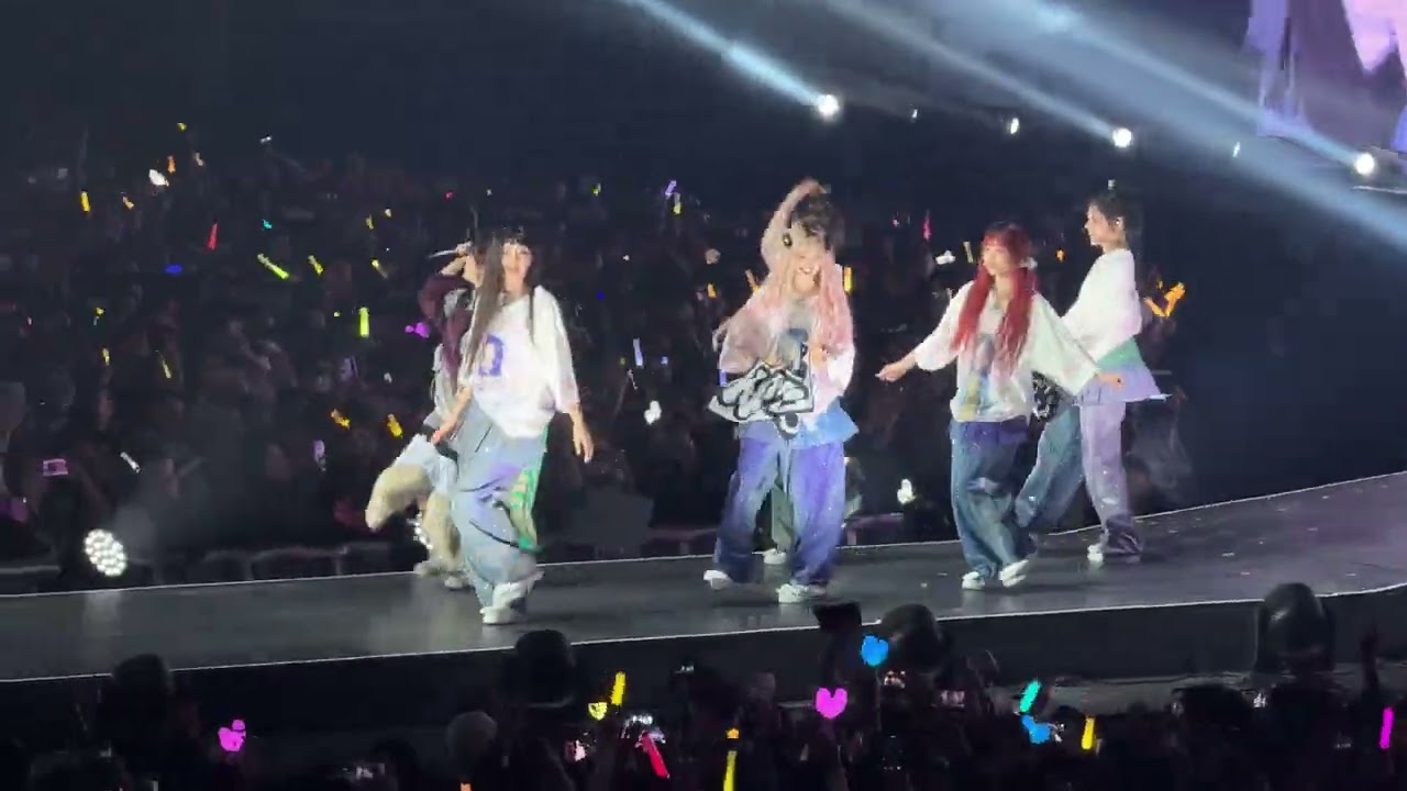 [241207] 뉴진스(NewJeans) - Right Now + 요아소비(YOASOBI) - Biri-Biri(찌릿찌릿)  | YOASOBI ASIA TOUR 2024-2025
