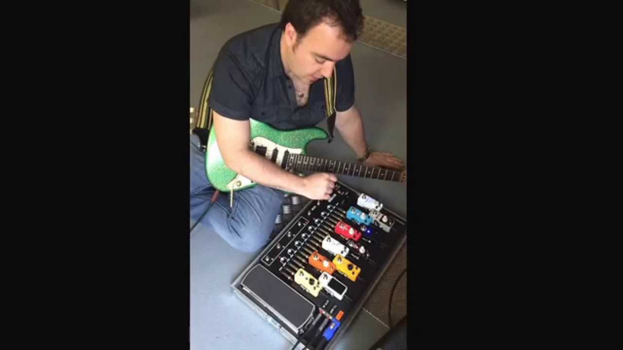 Guitarworks pedalboard feat. Mooer effects and Palmer Octobus loopswitcher...