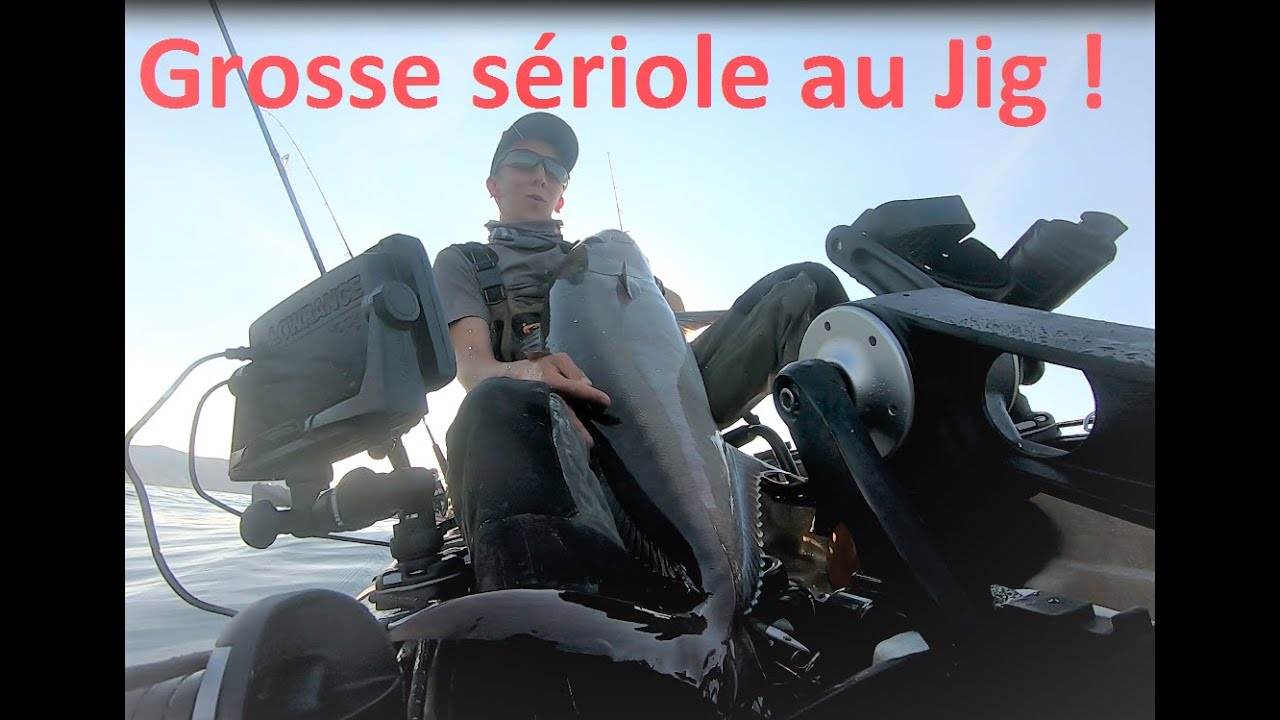 Pêche d'une grosse seriole en kayak