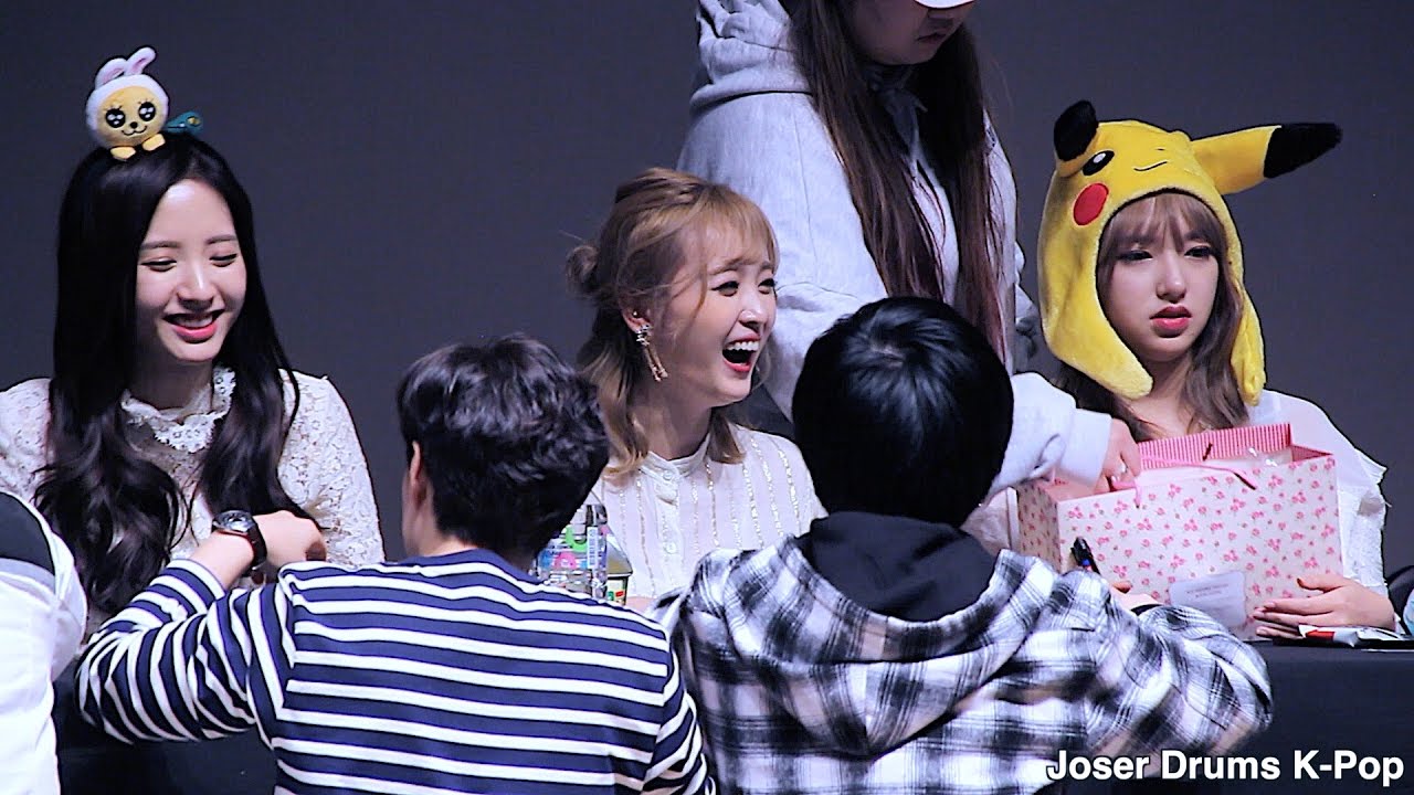 Fancam - WJSN(우주소녀) - With Fans - Fansign 170107 팬사인회 동지아트홀 Cosmic Girls
