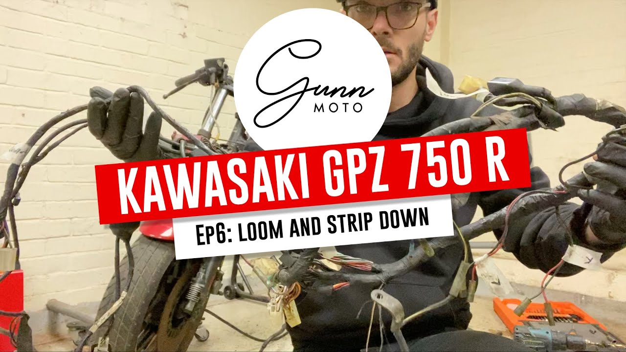 1985 KAWASAKI GPZ 750 R restoration: Ep6 Removing the loom and stripping down the frame
