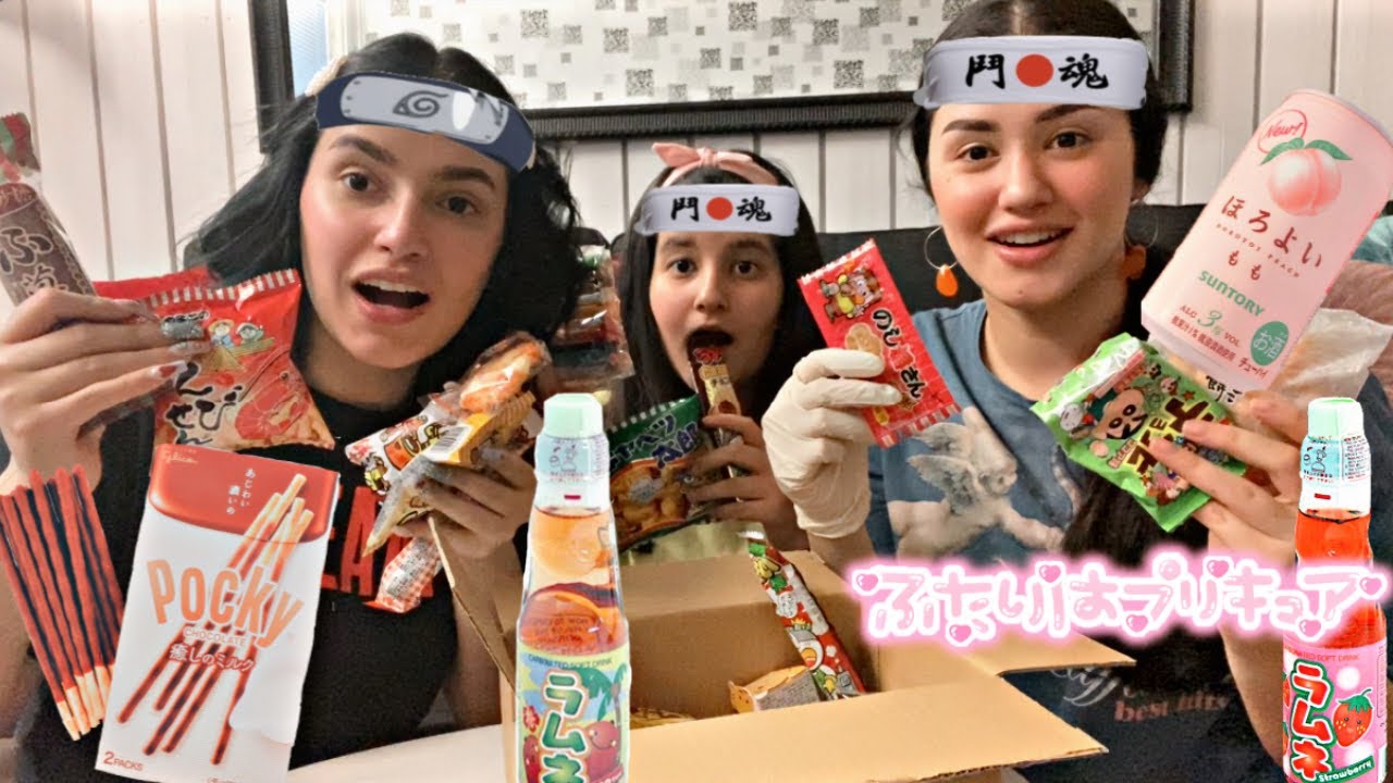 تحدي الحلويات اليابانية الغريبة مع اخواتي😱