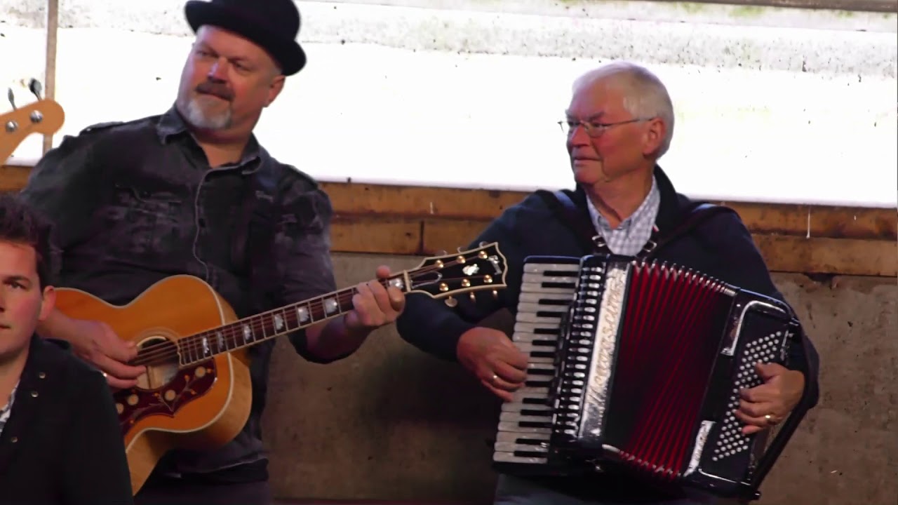 Dreuge Worst zingt 