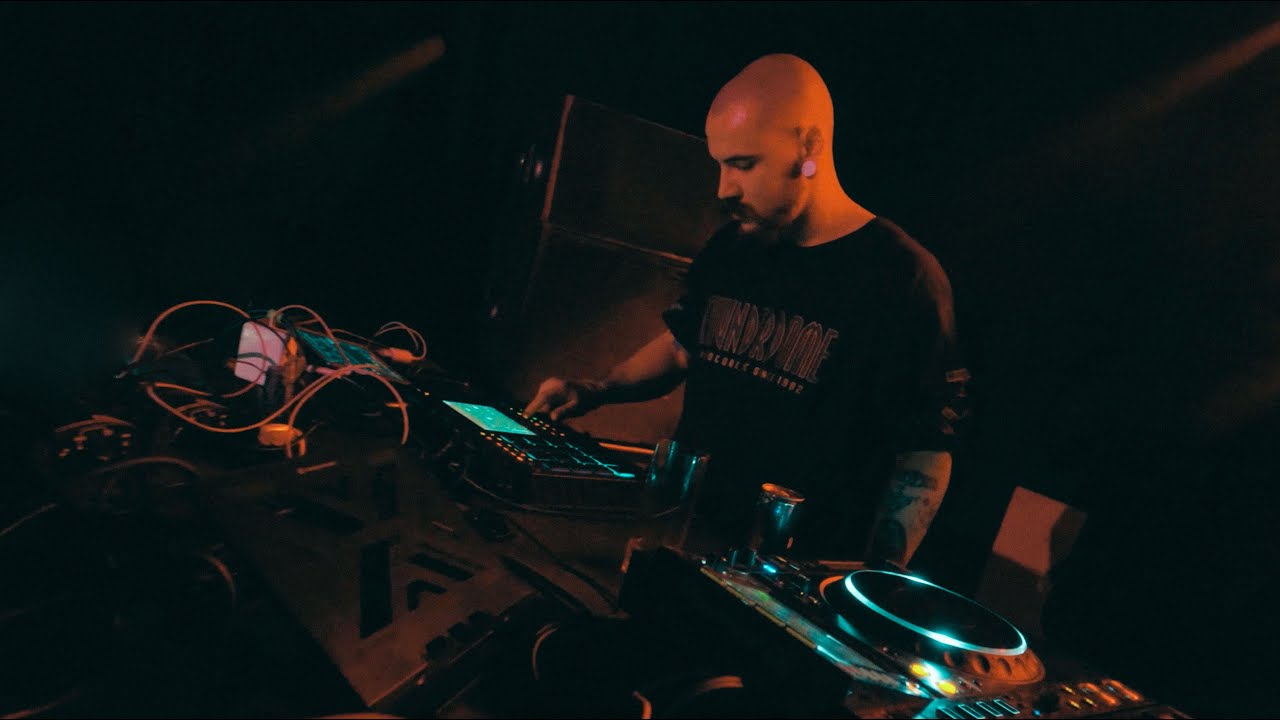 DIDI EARLY RAVE  x  MATRIX 909 - 31/12/2023 Party (Early rave/ early hardcore LIVE SET with akai)
