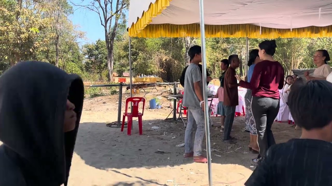 ລຳຕັງຫວາຍ-ลำตังหวาย นักร้องปะกอบส่วน #บ่าวภูไทหลายสะtyle 