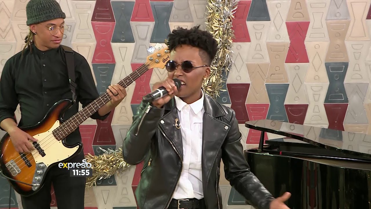 Music  Zoe Zana performs 'Take Me To My Love'