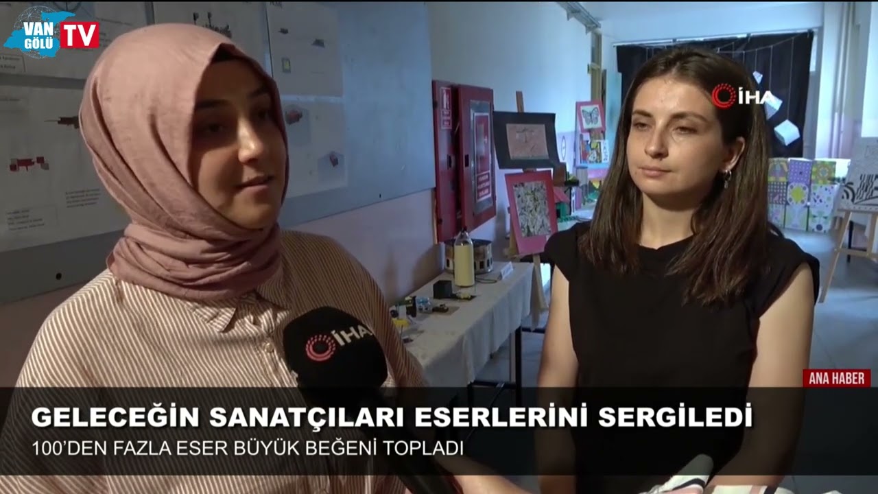 Bitlis'te geleceğin sanatçıları eserlerini sergiledi