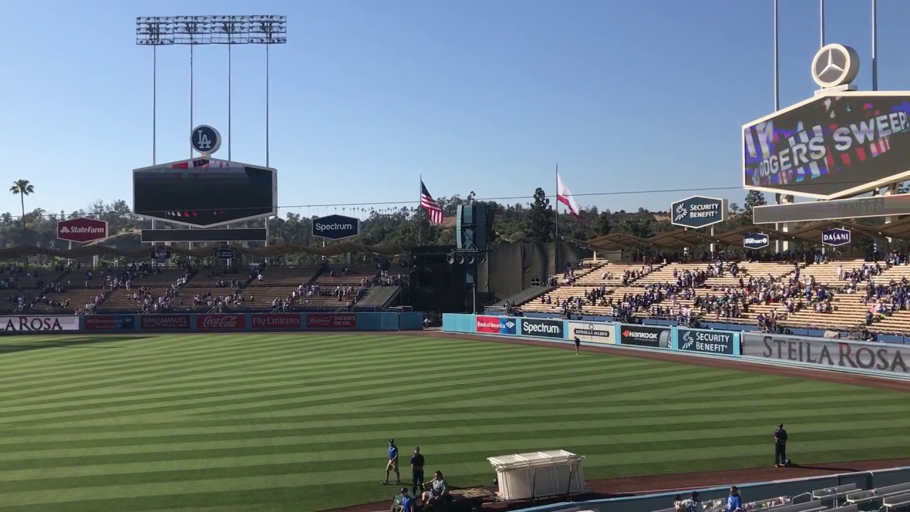 Los Angeles Dodgers win - 