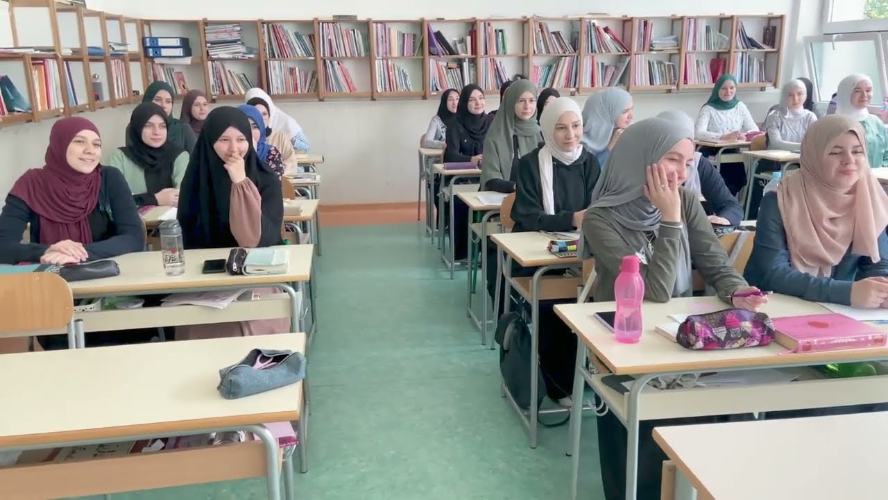 MATURSKI VIDEO // 346. GENERACIJA MATURANATA BEHRAM-BEGOVE MEDRESE U TUZLI