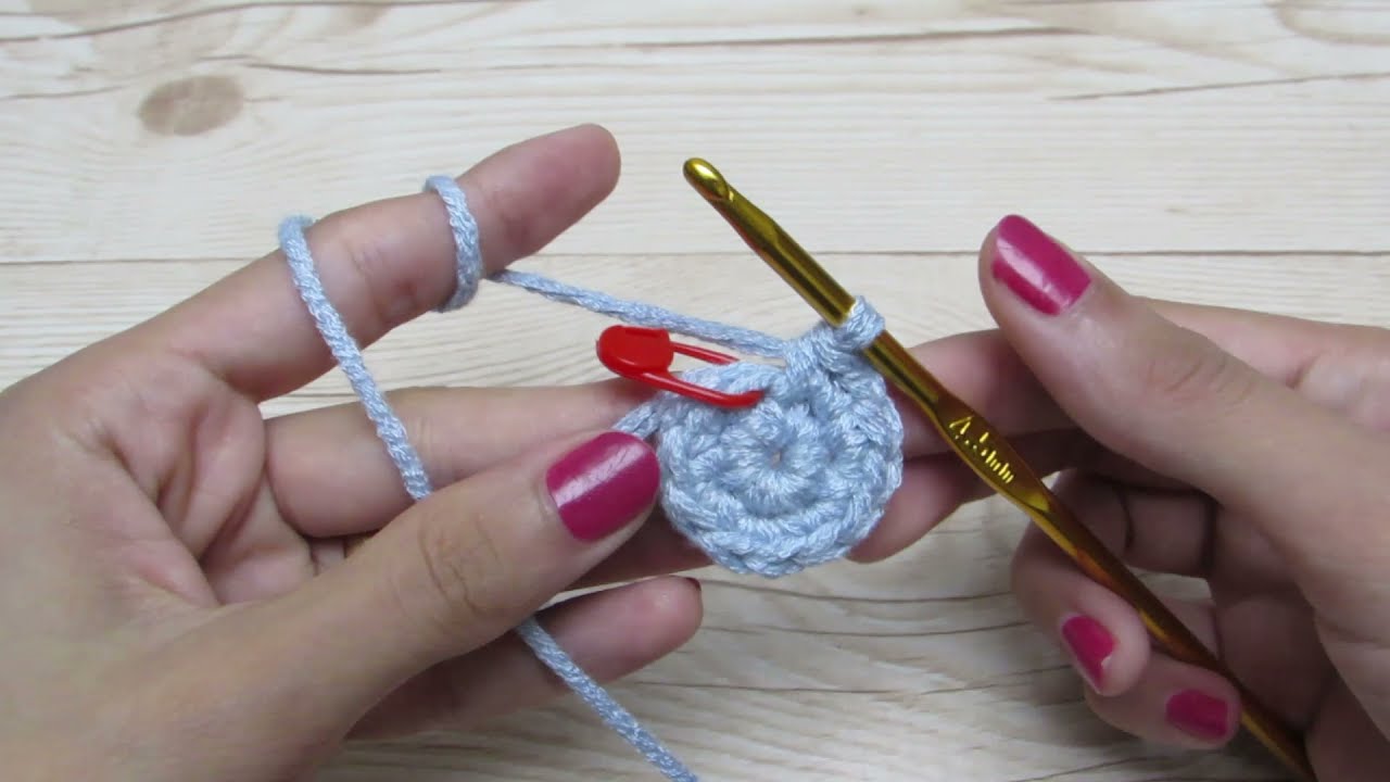 الشغل الحلزوني والتزايد Crochet in round & increase