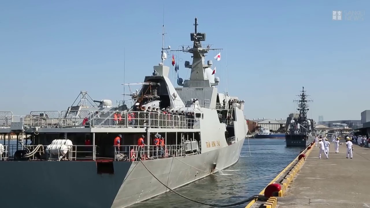 T&agrave;u chiến Gepard của hải qu&acirc;n Việt nam thăm Nhật bản.