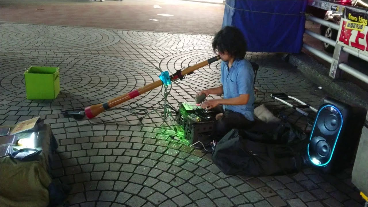 CHAPA DIDGERIDOO BUSKING IN SHINJYUKU 2019.613