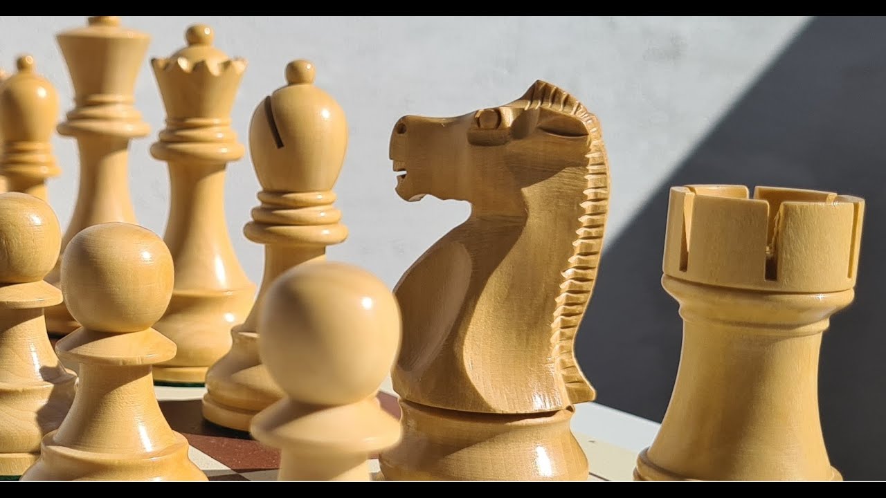 Unboxing and review of Fischer Spassky chess pieces from Royal Chess Mall