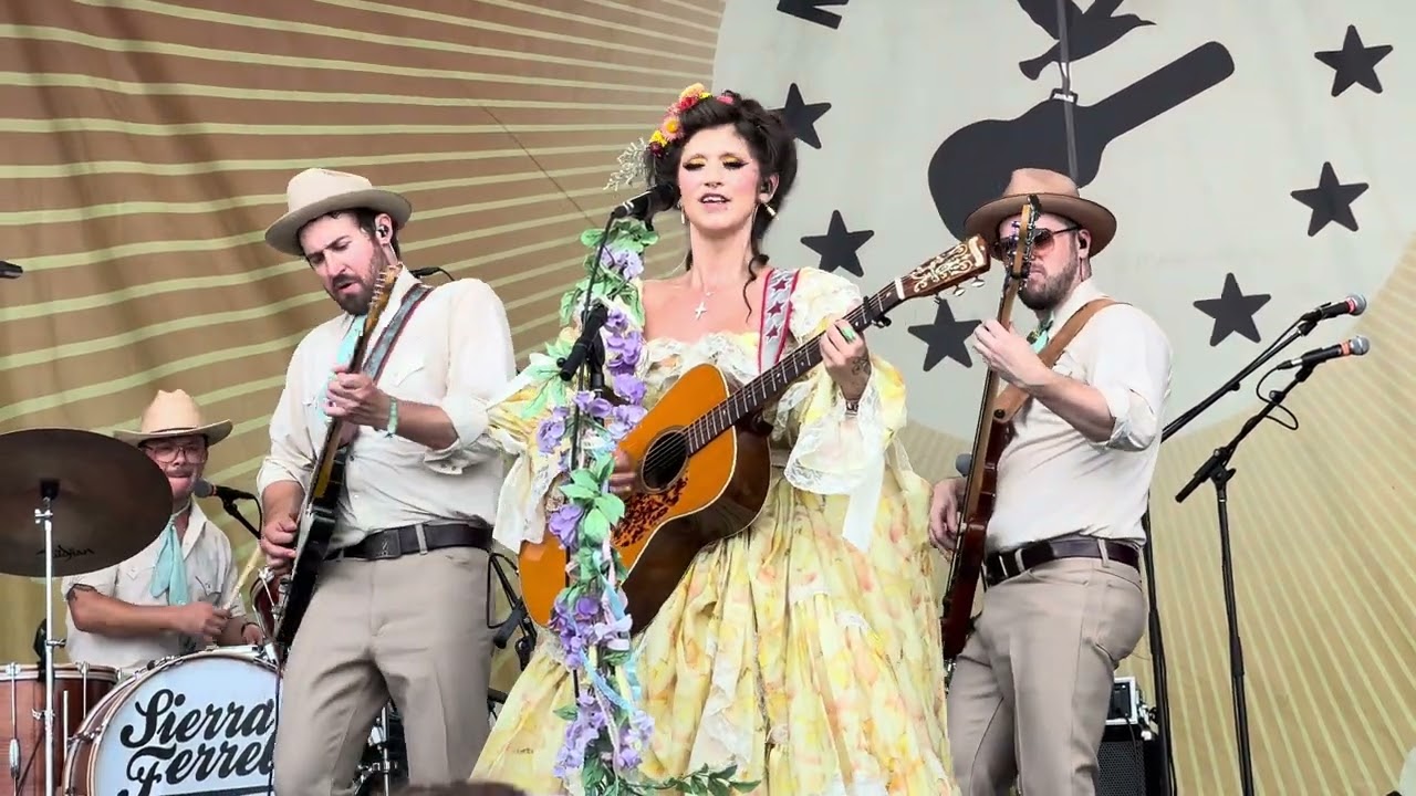 Sierra Ferrell - Dollar Bill Bar - Newport Folk Festival 2024