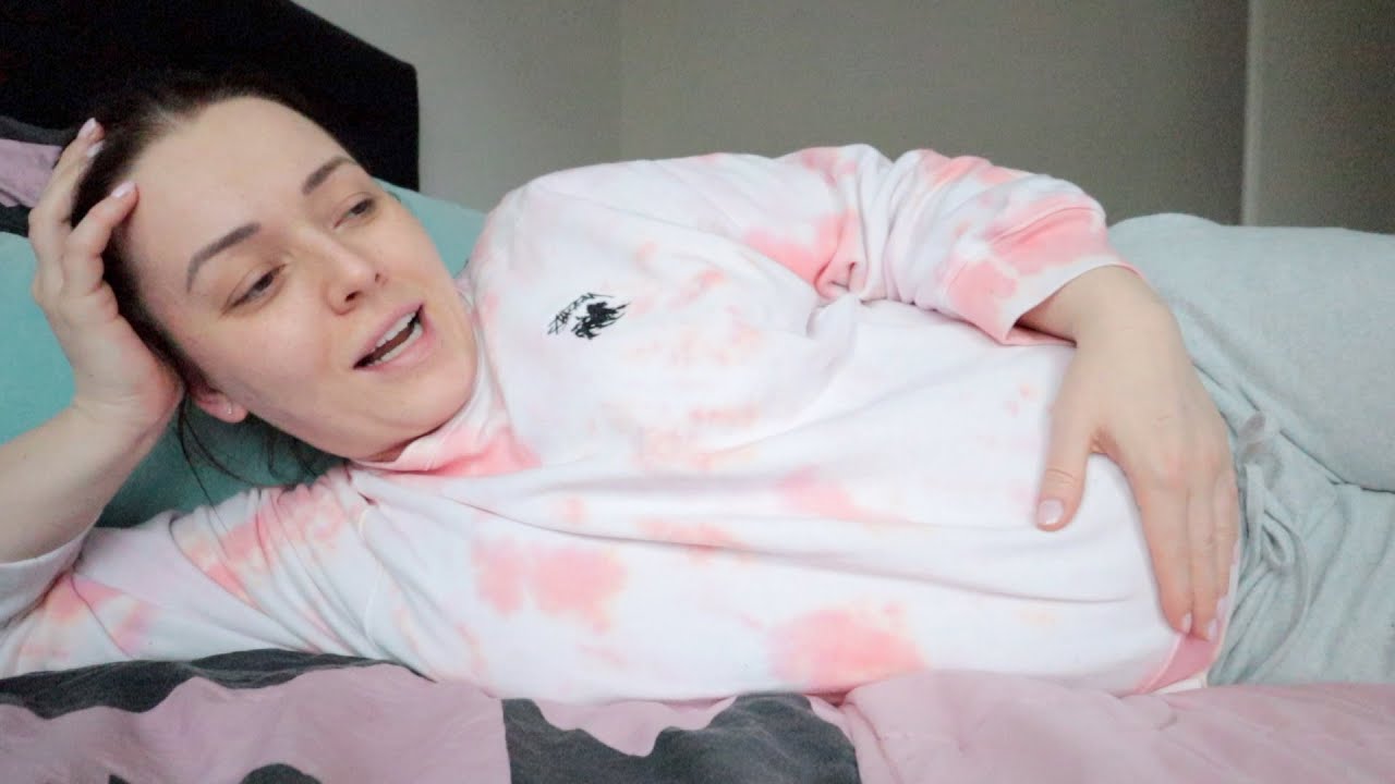 Mini pregnancy update | Vloggloss 1996