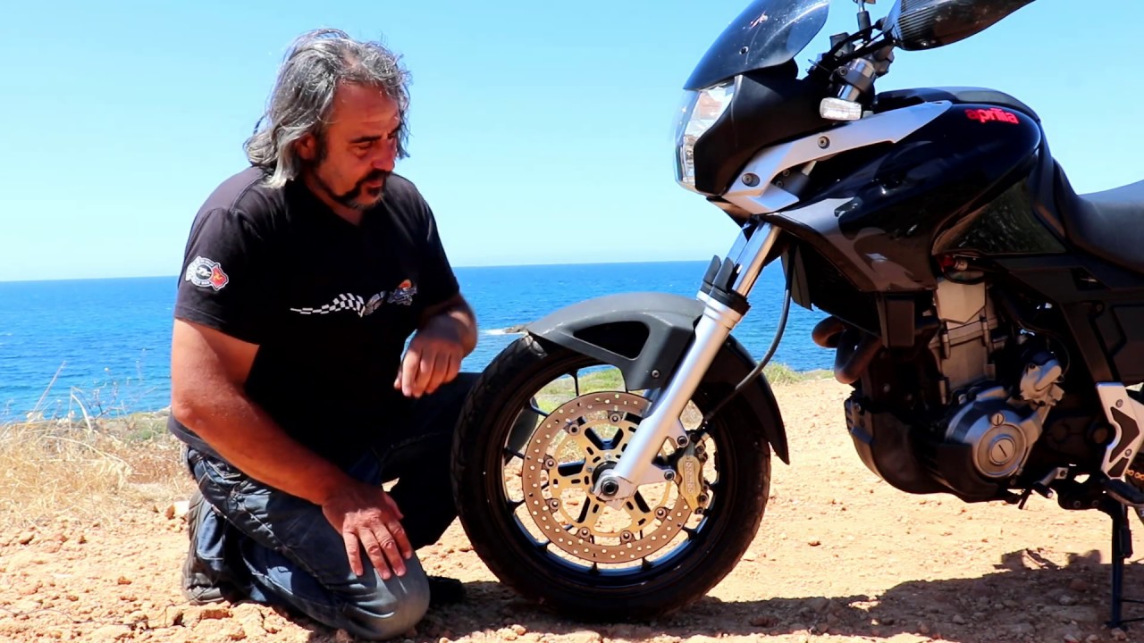APRILIA PEGASO 650 strada .KOKKINA FEGARIA TEST