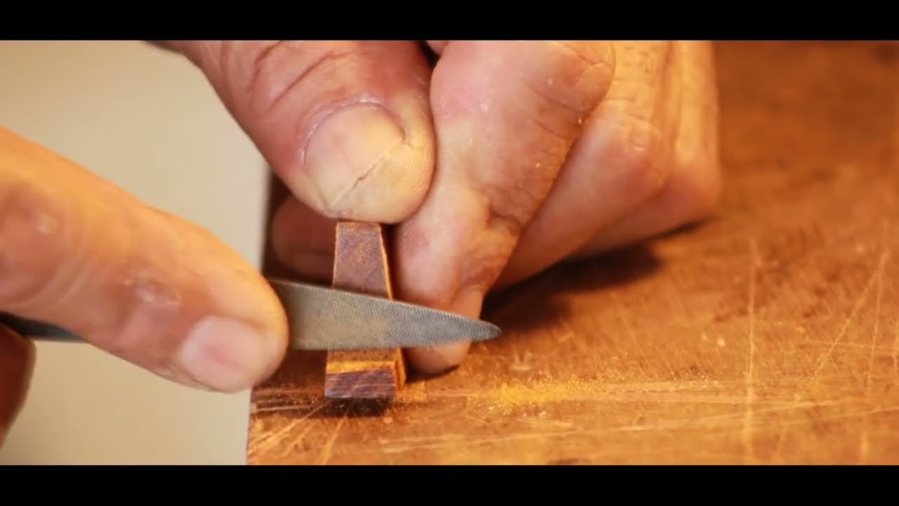 CREACIÓN DE UN ARCO DE VIOLÍN