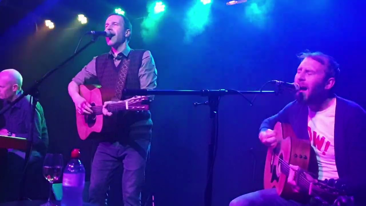 'All The Wrong People' performed by Mark, Mike and Richard at The Water Rats. 28th May 2022