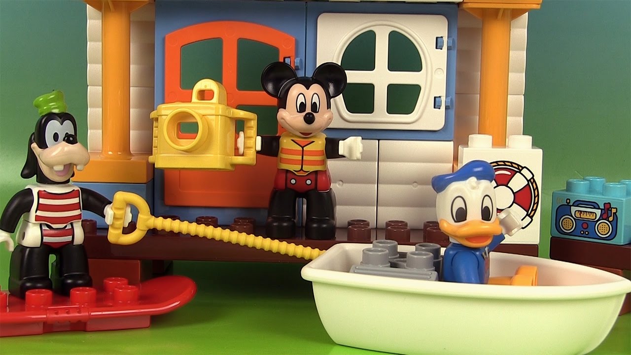 Mickey Mouse La Maison à la Plage de Mickey et Ses Amis