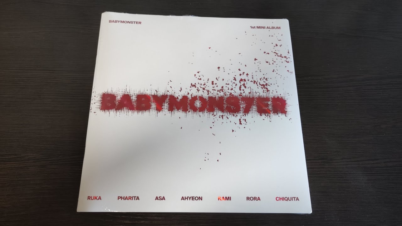 Распаковка альбома BABYMONSTER / Unboxing BABYMONSTER 1st Mini Album (Photobook Ver.)