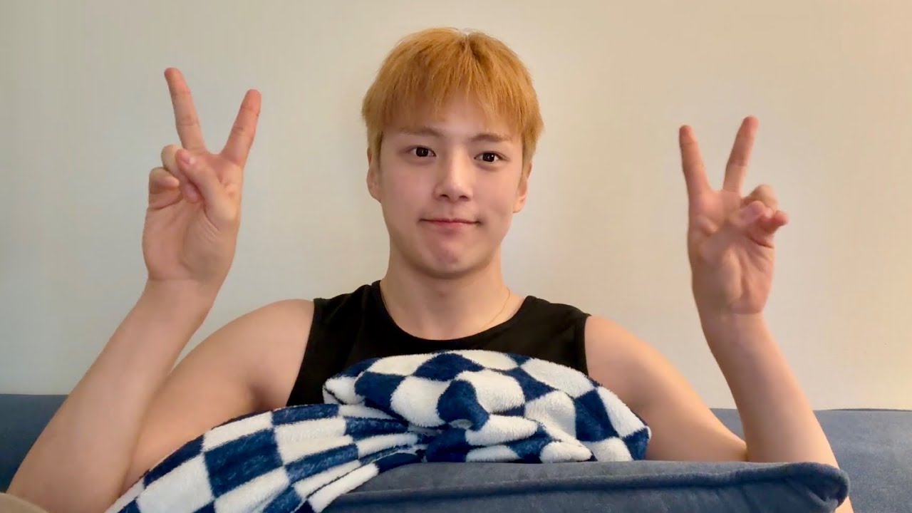 250213 몬스타엑스 민혁 버블라이브