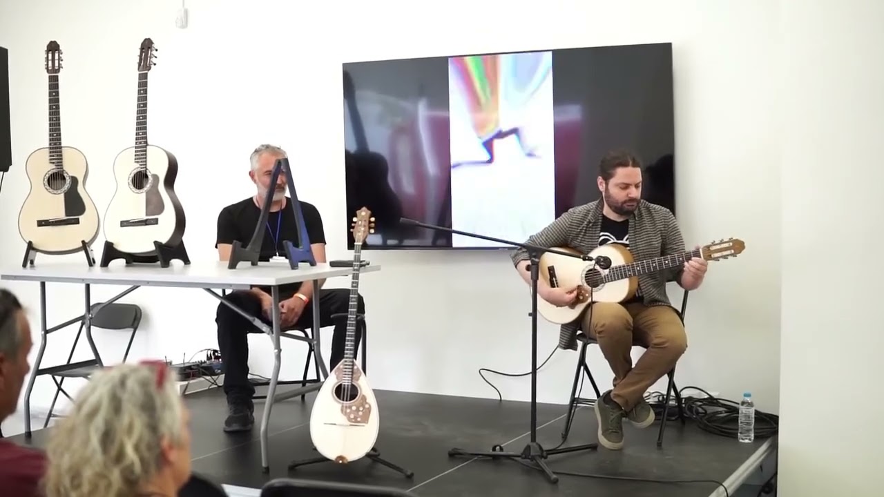 Λαϊκή Κιθάρα Σφενδάμι - Έλατο, Folk Guitar Flamed Maple & European Spruce.