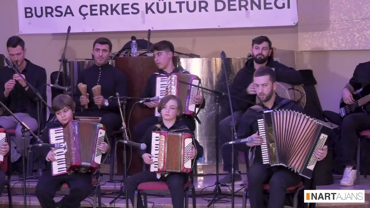 Bursa Çerkes Kültür Derneği Akordeon Gup