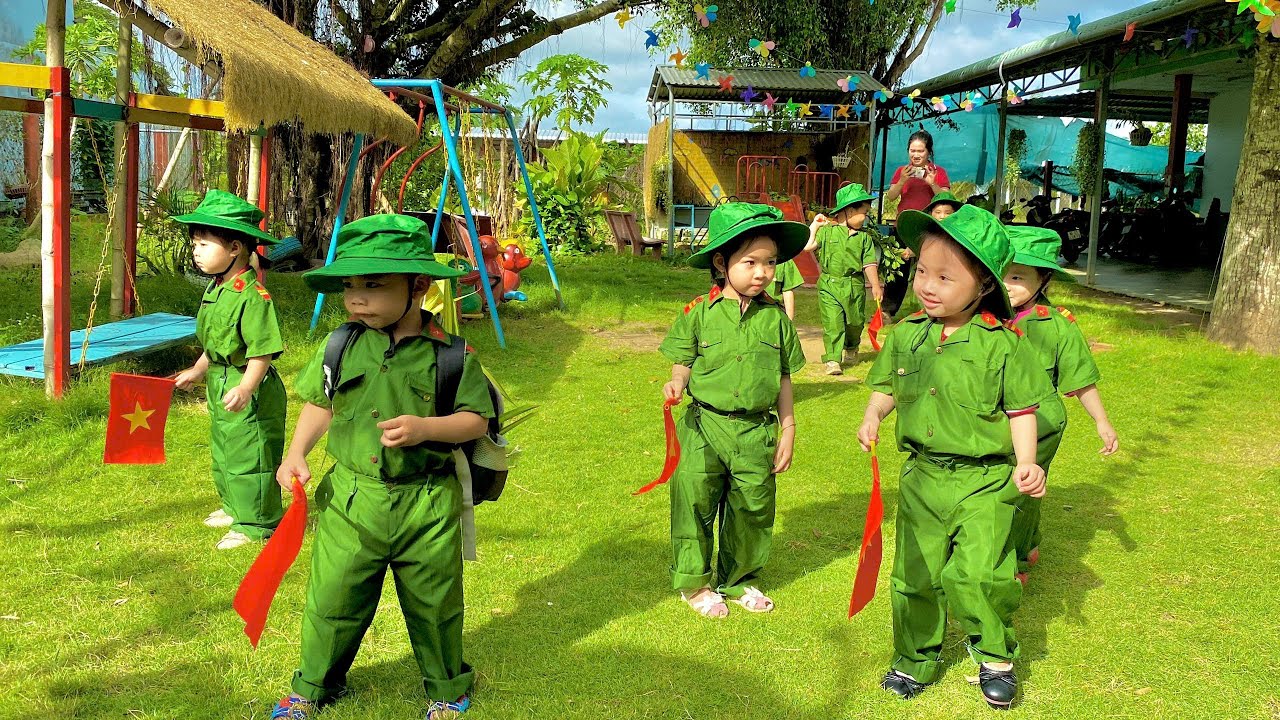 Hoạt động trải nghiệm 