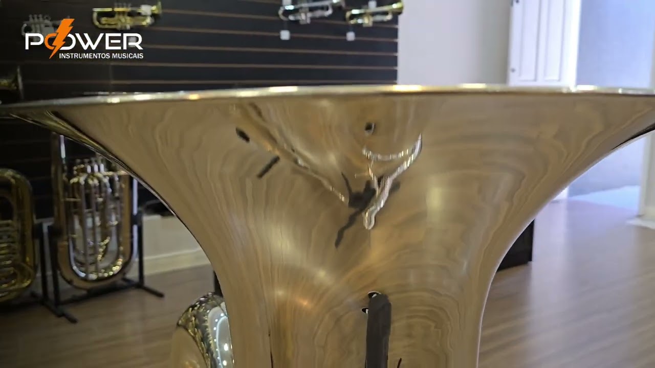 Tuba 6/4 Conn Customizada Prateada Sib (Usada)