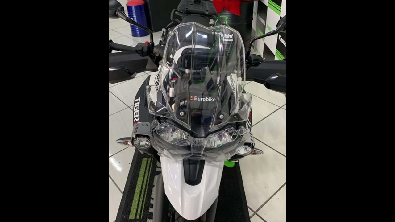 TRIUMPH TIGER 800 XCA