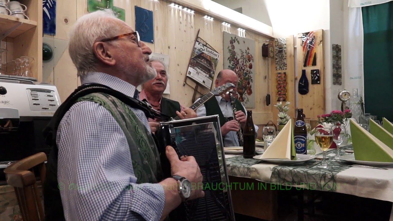 Der Morgenmuffel .... Alois, Walter, Peter - 3 © OlmHERZ