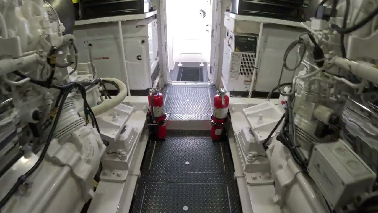 70 Viking Convertible 2014 Engine Room Linear Video