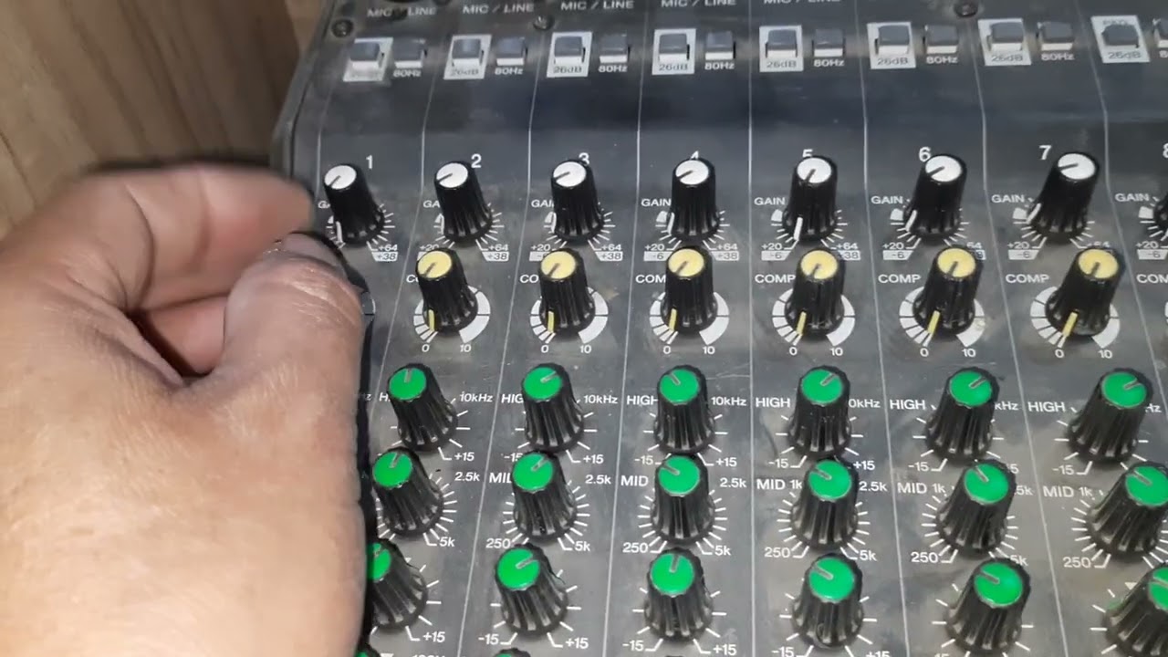 Sound system operating - // study of Yamaha 16x mixer