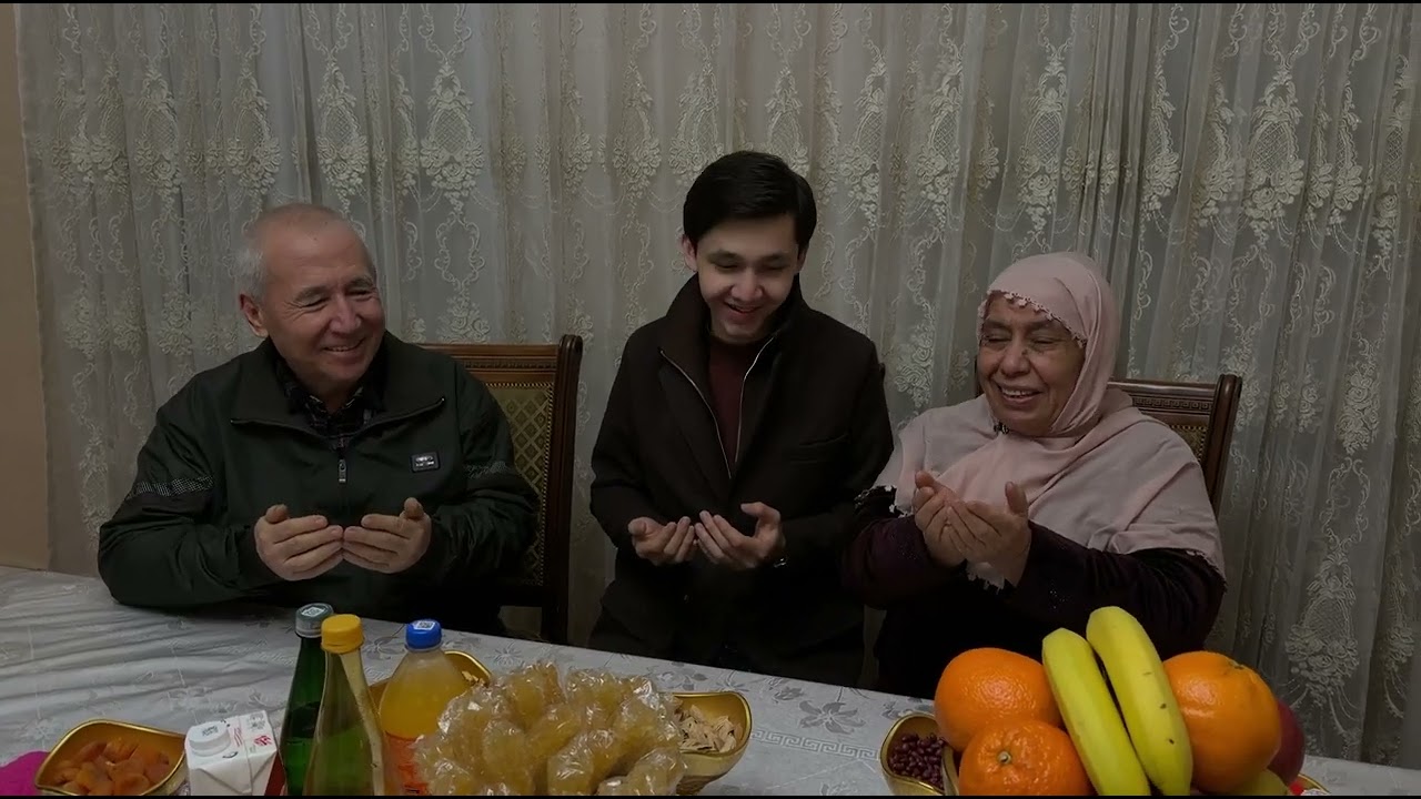 15-fevral 2026-yil.Tavallud kunimda  meni  yaxshi shogirdim Muhammadziyo Anvarov tabriklagani keldi.