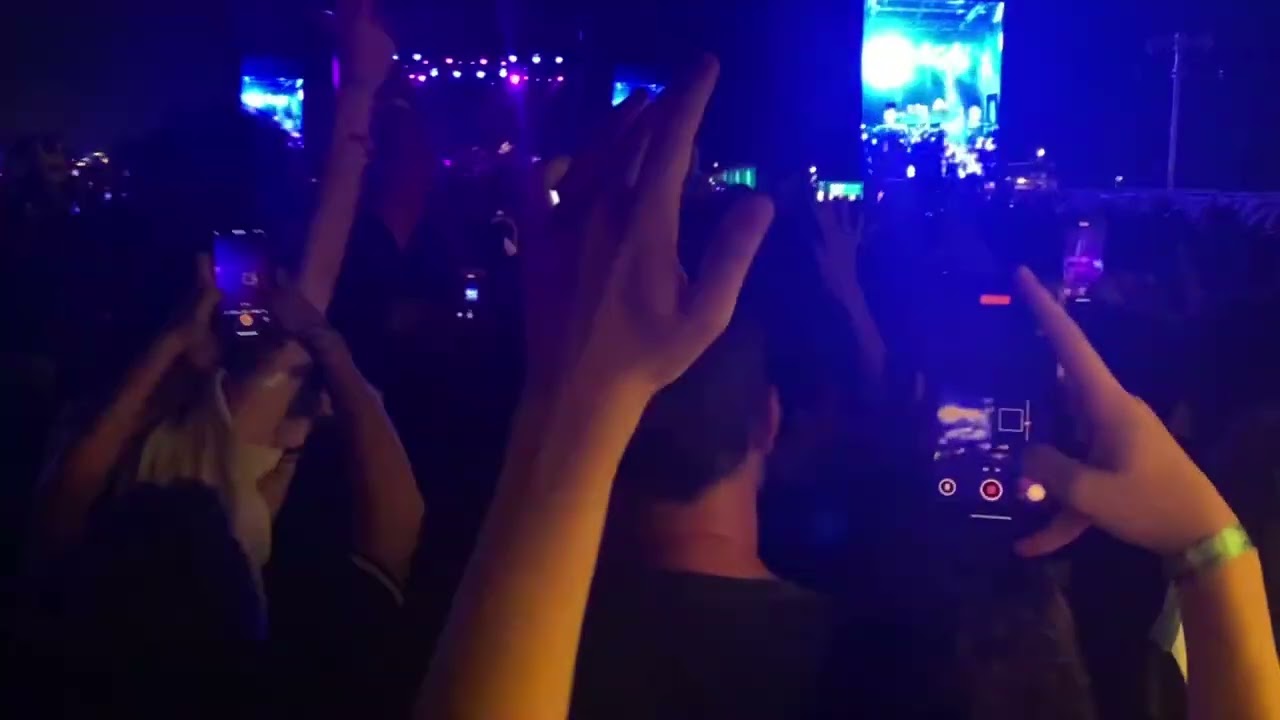 limp bizkit - take a look around  live Istanbul @limpbizkit @AtakoyMarinaAcikHava 