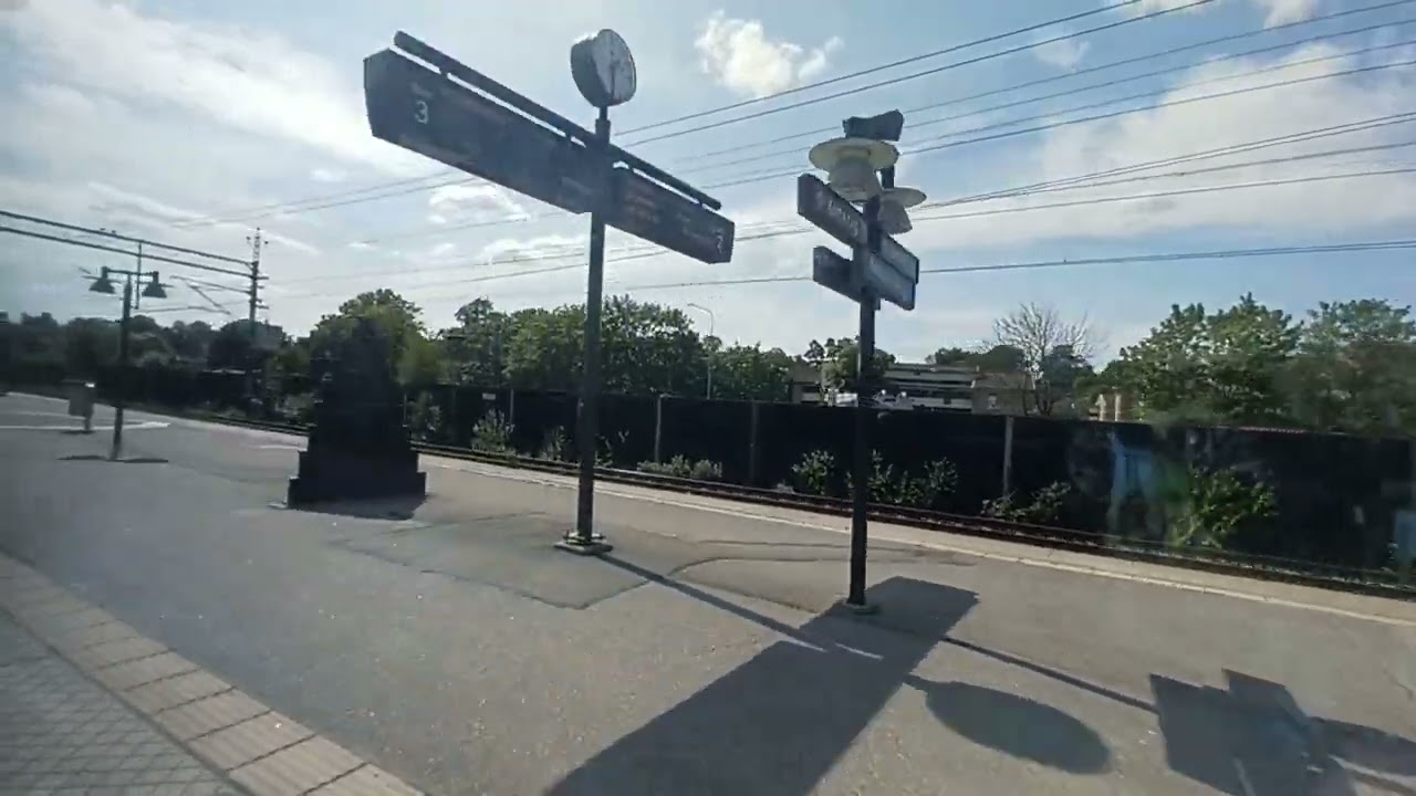 Pendeltåg Från Upplands Väsby Till Solna 